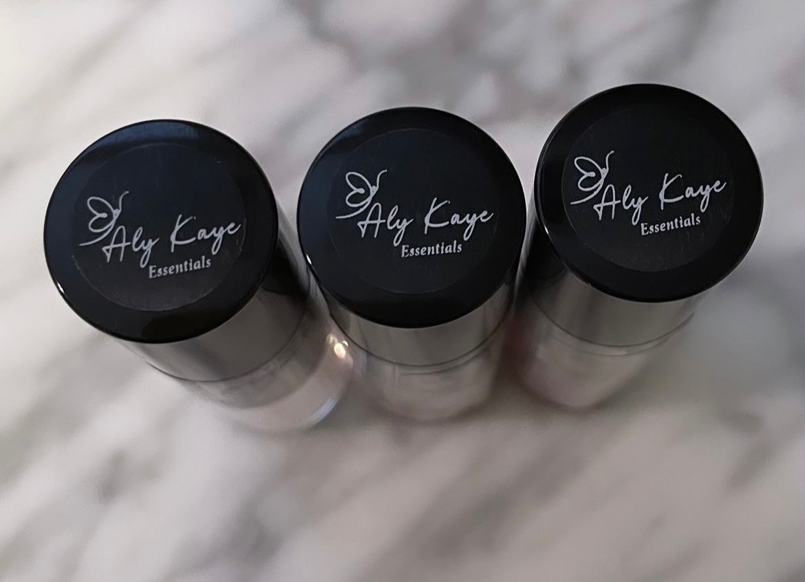 ALY KAYE ESSENTIALS Goddess Glow Lip Oil
